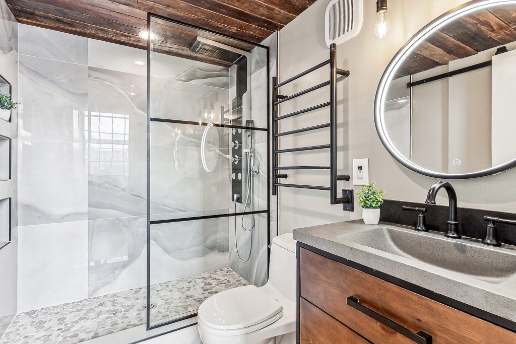 Bathroom with shower Cotton Mill New Orleans