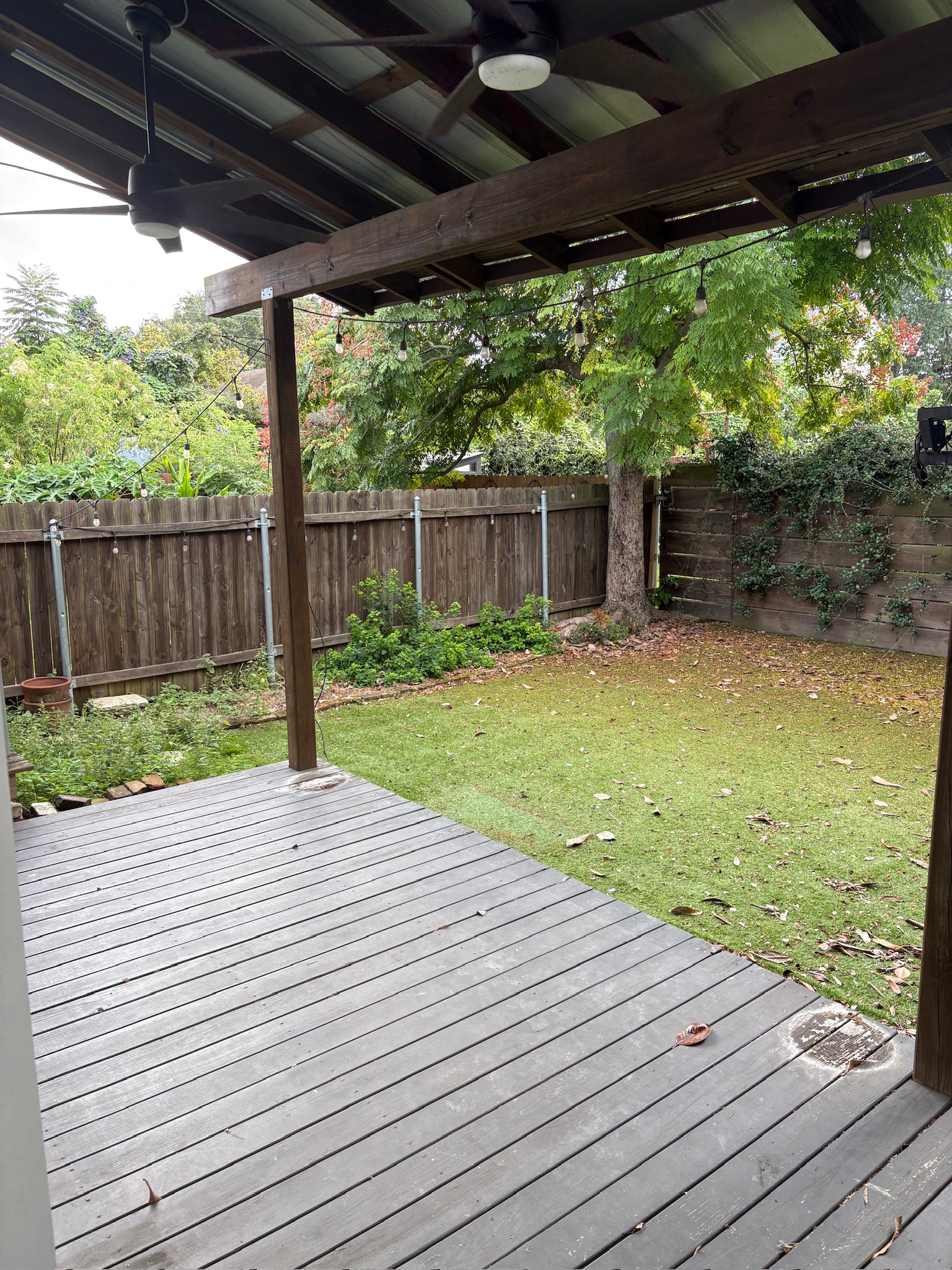 Irish Channel 2 Bedroom Home with Yard