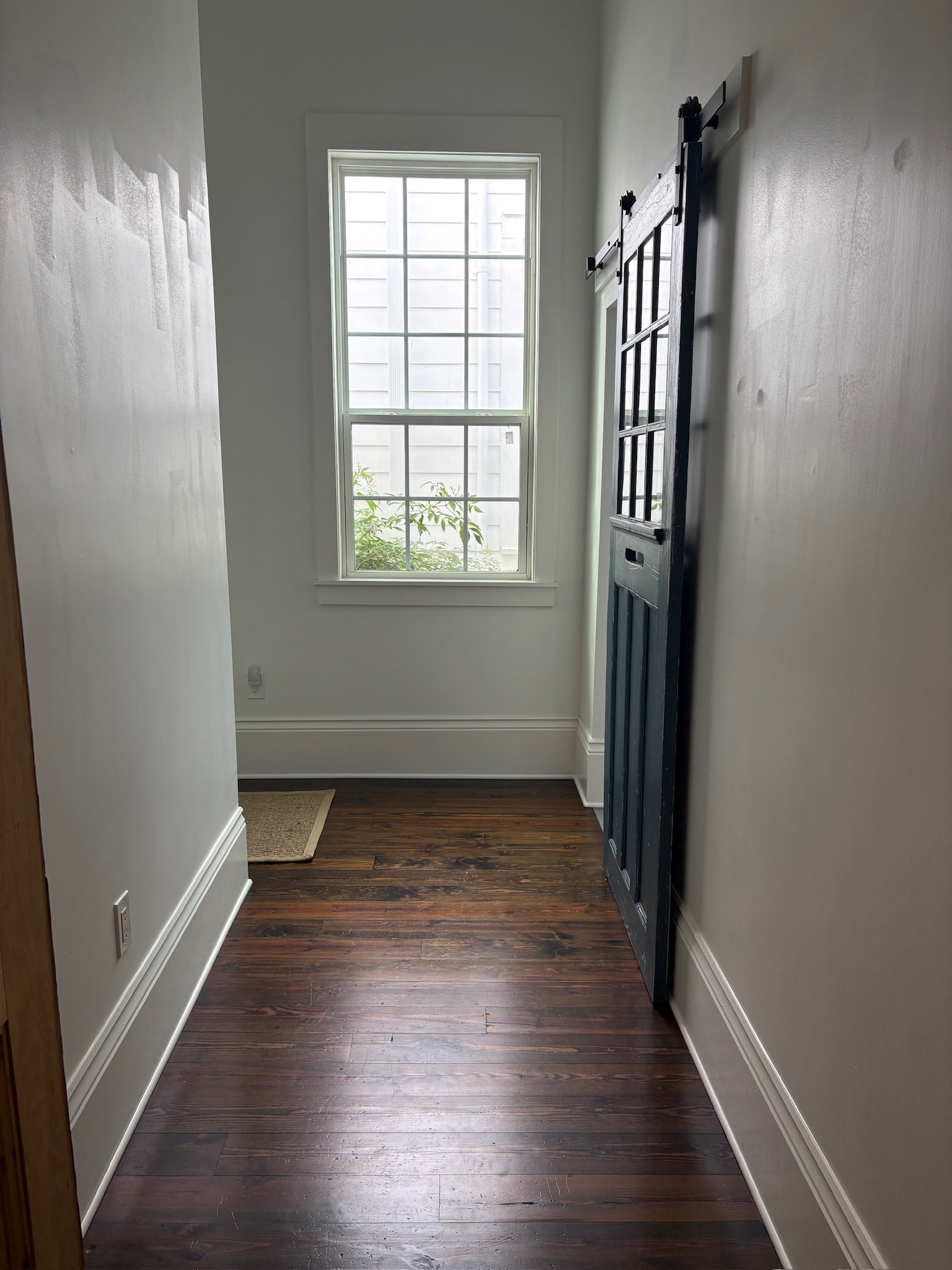 Irish Channel 2 Bedroom Home with Yard