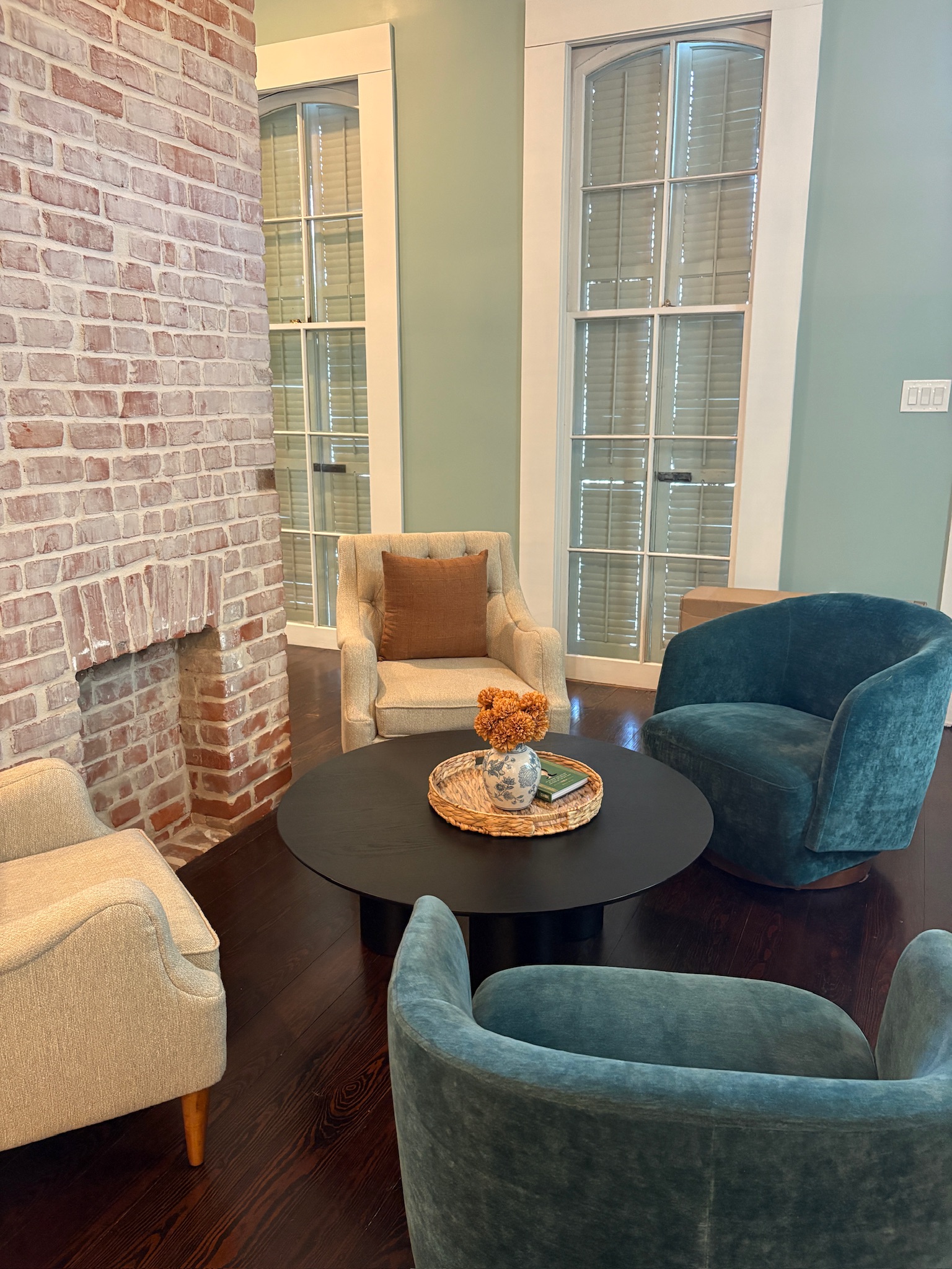 Irish Channel 2 Bedroom Home with Yard