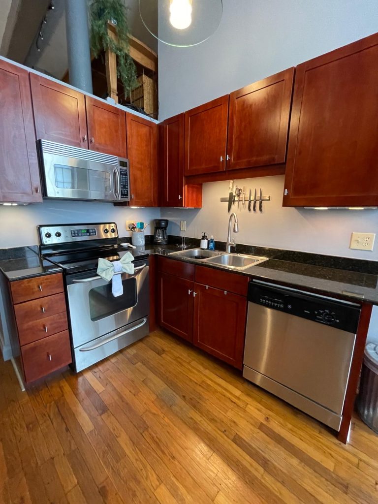 Furnished loft in Warehouse District New Orleans