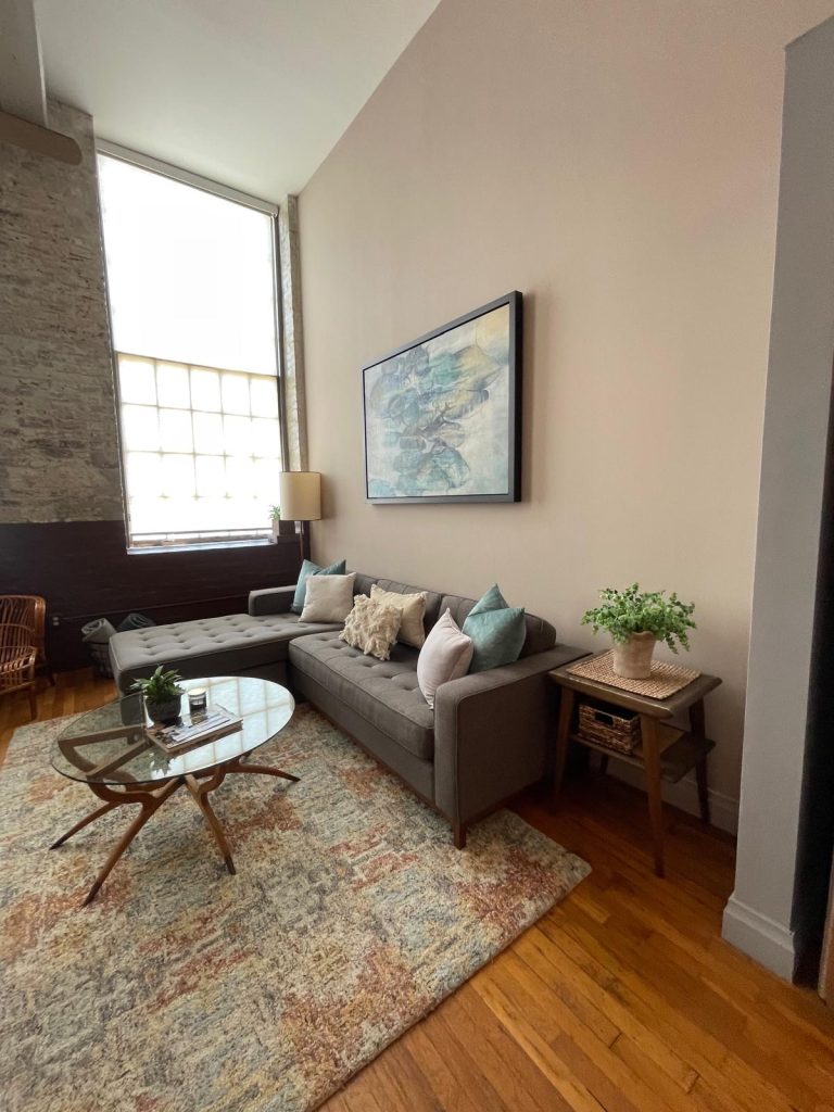 Furnished loft in Warehouse District New Orleans